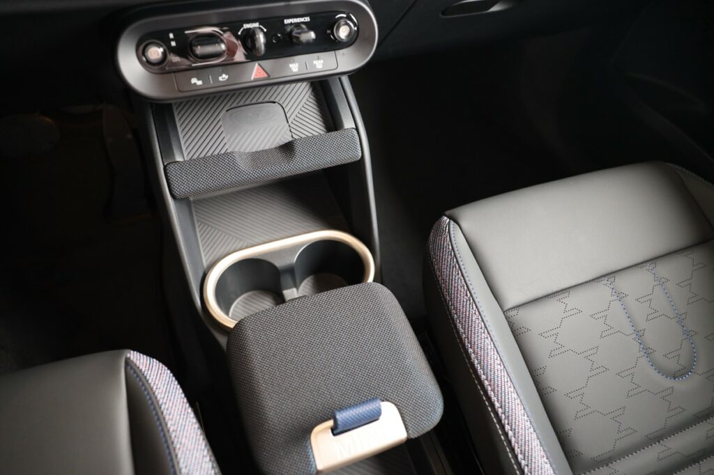 MINI Countryman C