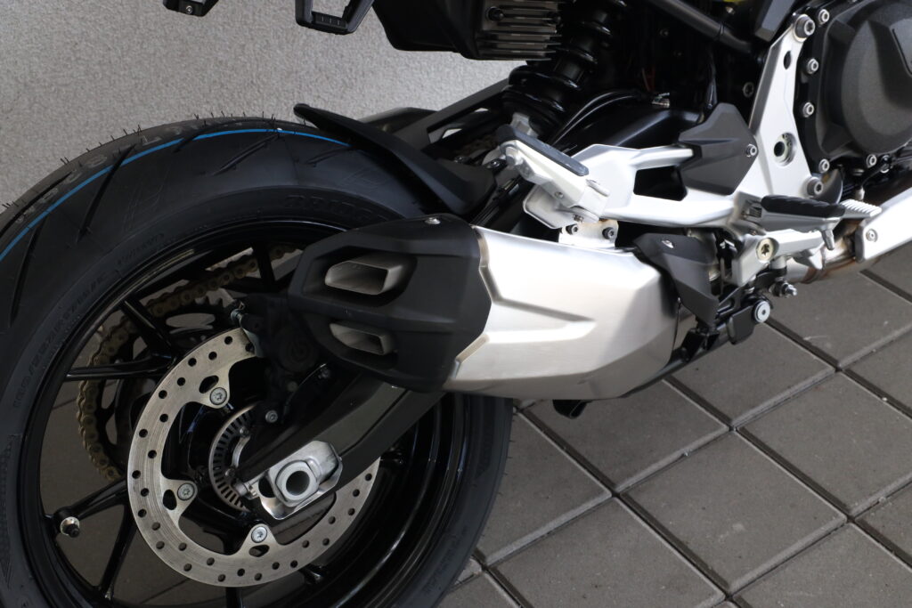 BMW F 900 R